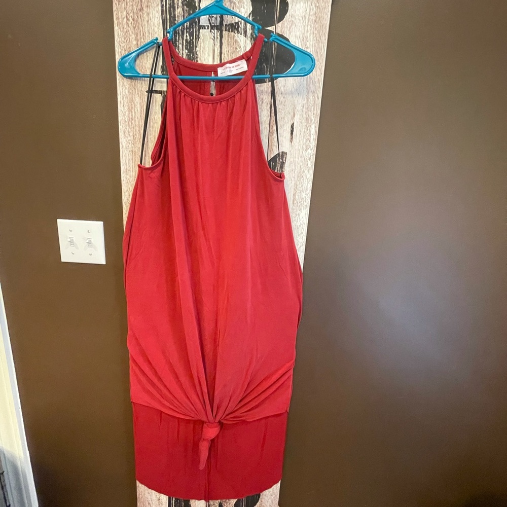 Maroon casual dress.